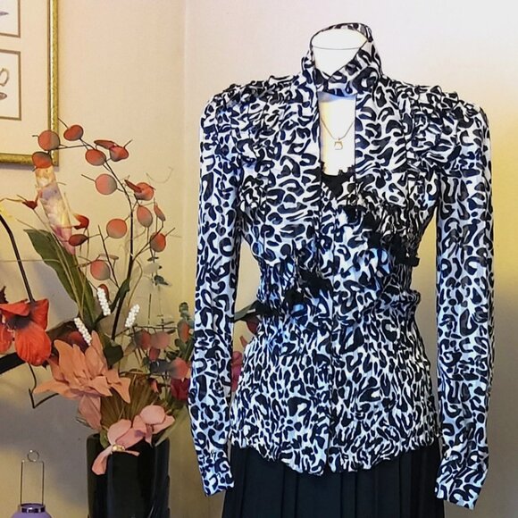 NWOT NESS High Quality V Neck Ruffle Blouse Shirt Elegant Office Work Tops M 8 - Picture 4 of 6